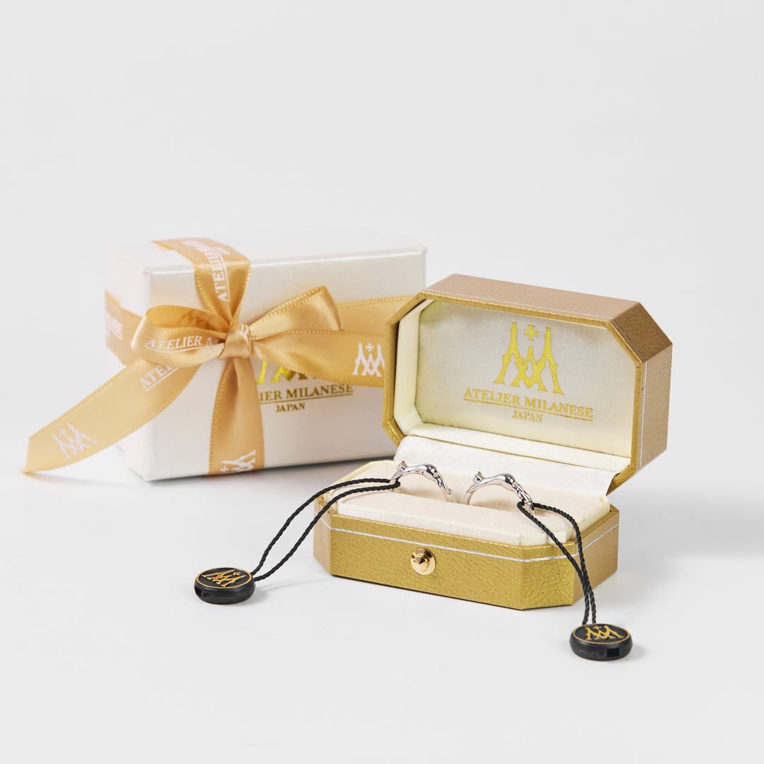 Gesto del Gatto/woman